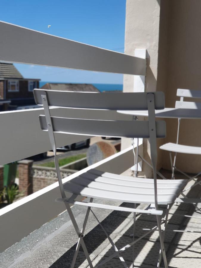 Вилла Four Seasons By The Sea Peacehaven Экстерьер фото