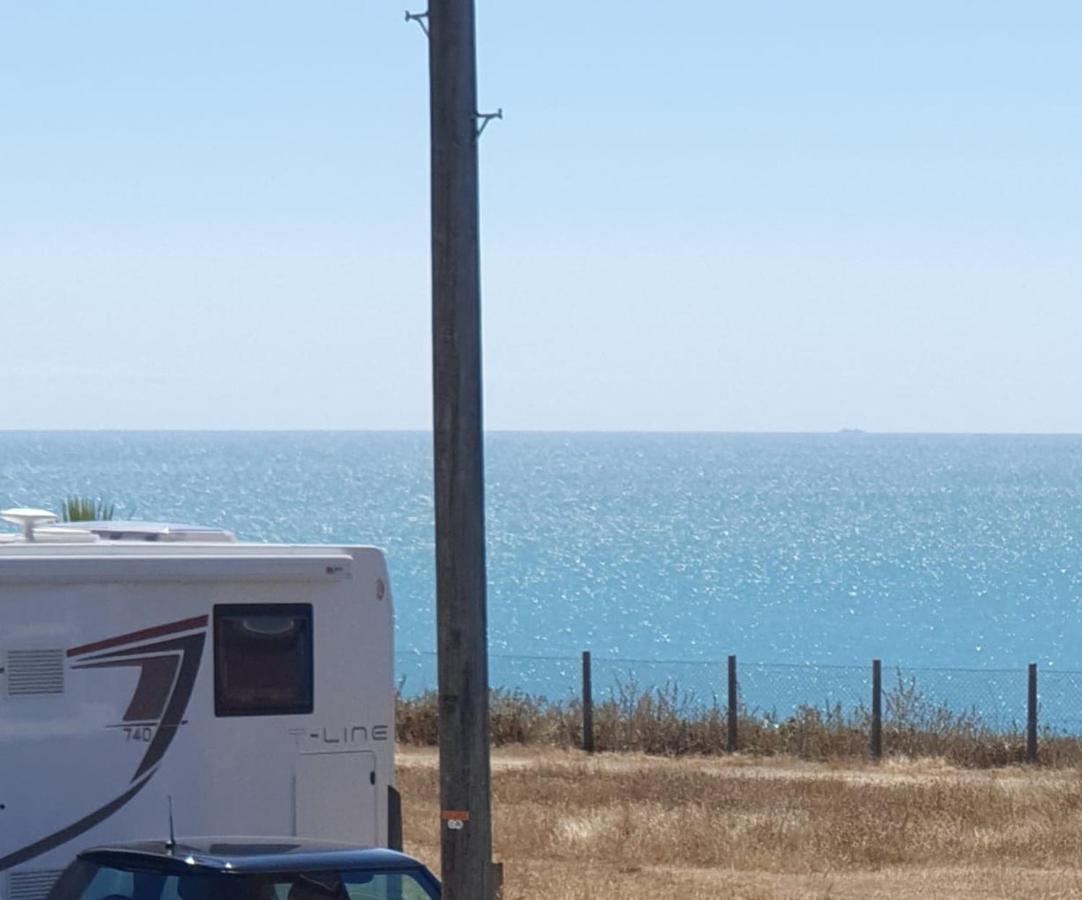 Вилла Four Seasons By The Sea Peacehaven Экстерьер фото